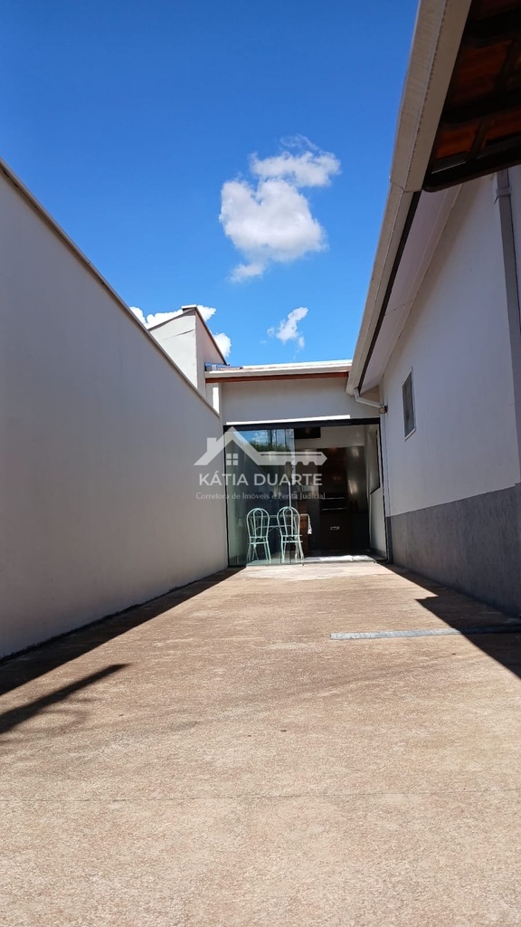 residential-/-home-3-quartos-126m2-conjunto-habitacional-carlos-cassucci-sao-jose-do-rio-pardo-sp